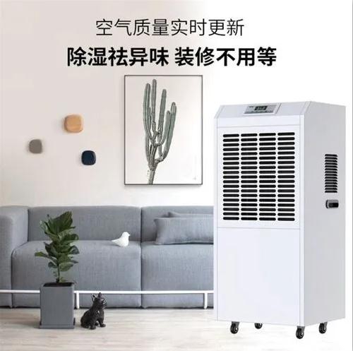 今明濕冷天氣繼續，濕冷加持下，南方真的比北方冷！